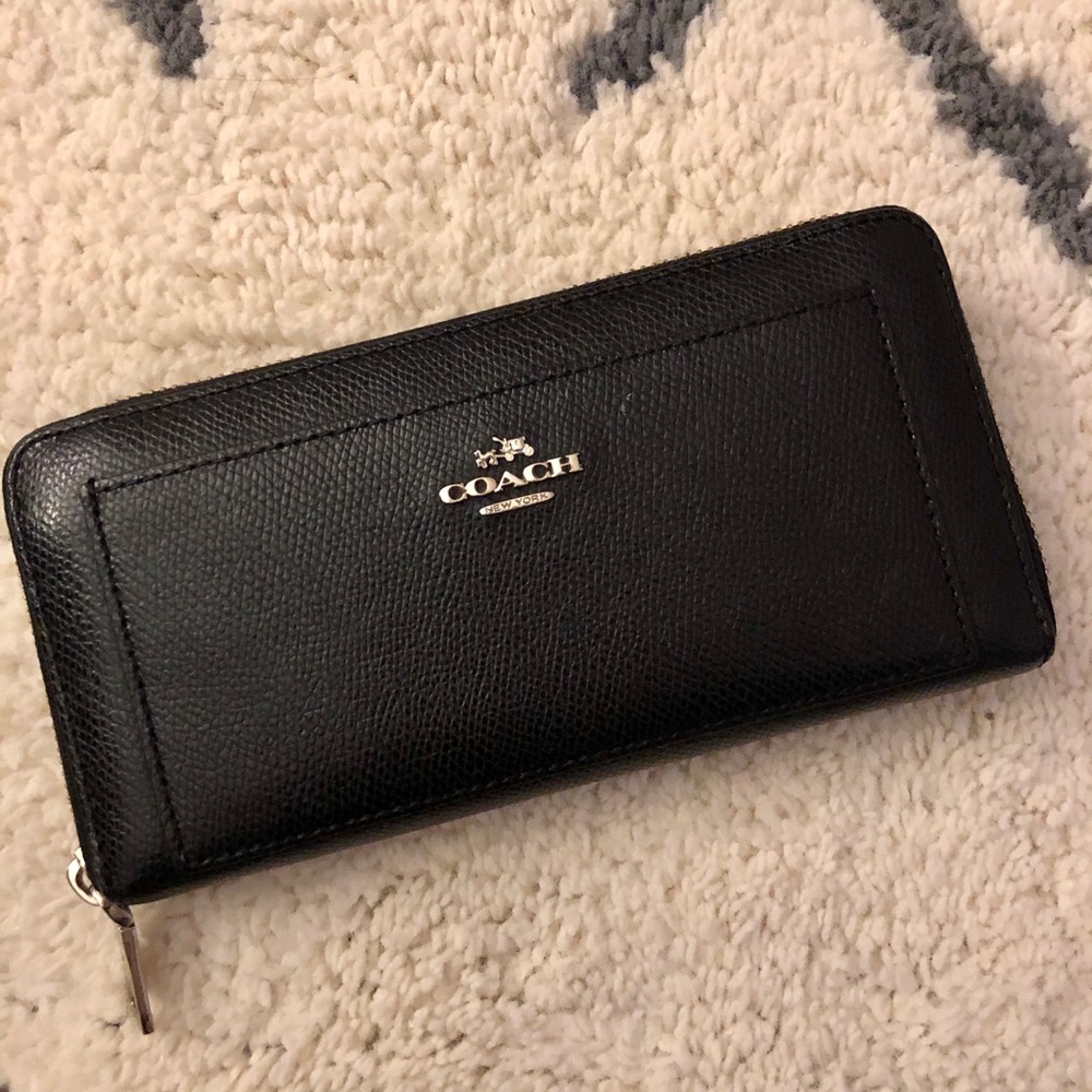 Coach Accordion Zip Wallet